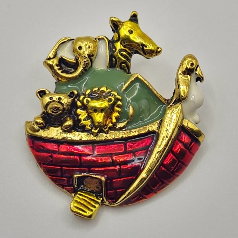 Noah's Ark Brooch Colorful Ark W / Animals Silver Tone Metal